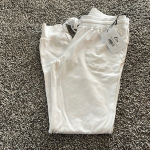 Zyia White Unwind Joggers
